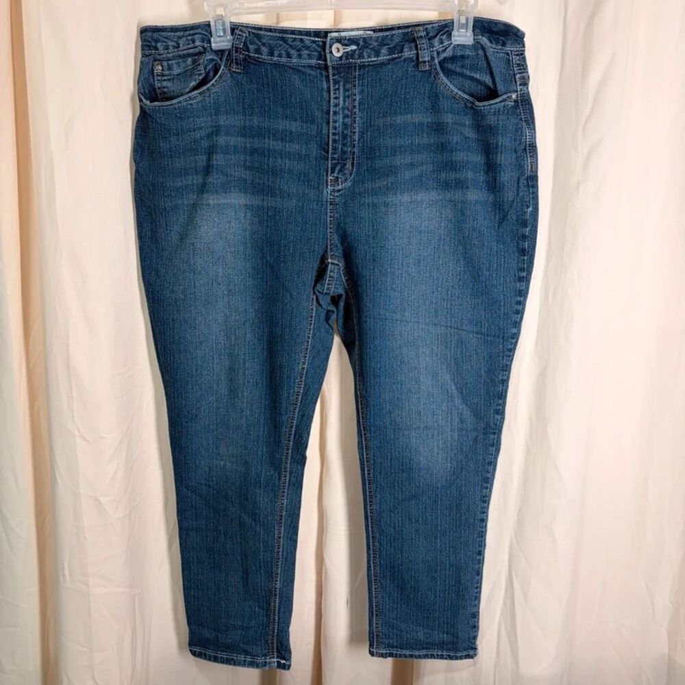 Medium Wash Skinny Jeans Plus Capri Straight Leg Denim Casual Minimalist 20W